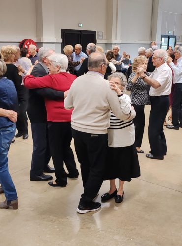 10 Thé dansant 8 mars 2026