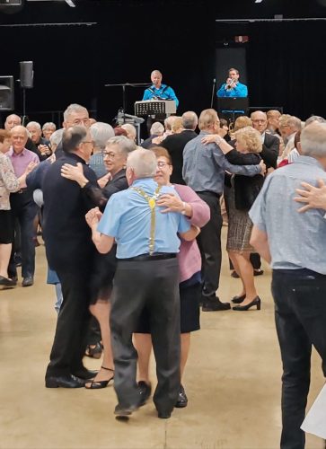 8 Thé dansant 8 mars 2026