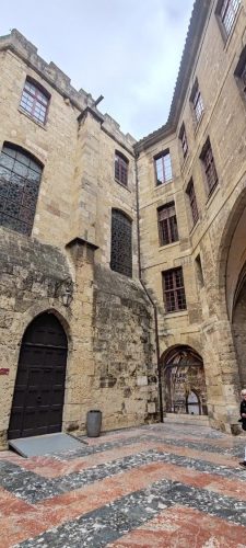 Narbonne22