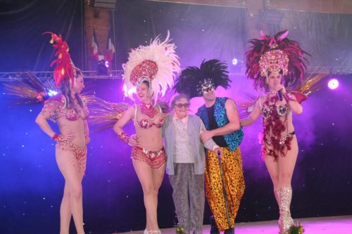 spectacle-16_14-12-25